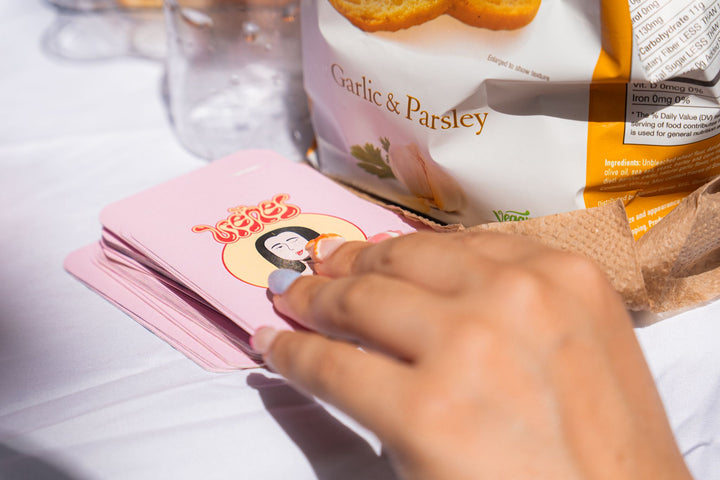 Juego de Cartas "¿Te Vienes o Te Vas?"